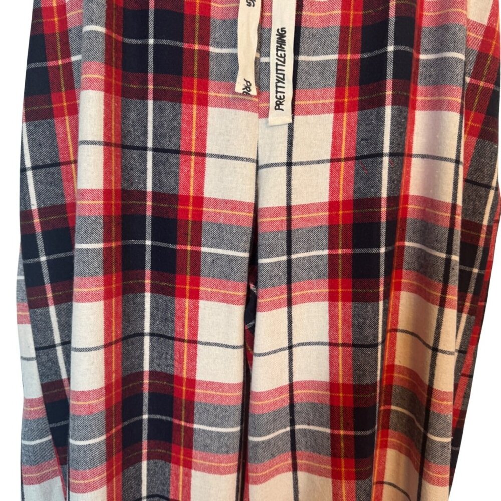 2/$30 2XL PrettyLittleThing Plus Plaid Lounge Pants - Picture 5 of 13
